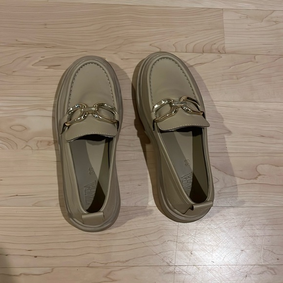 Zara Mary Jane flats - Picture 1 of 4